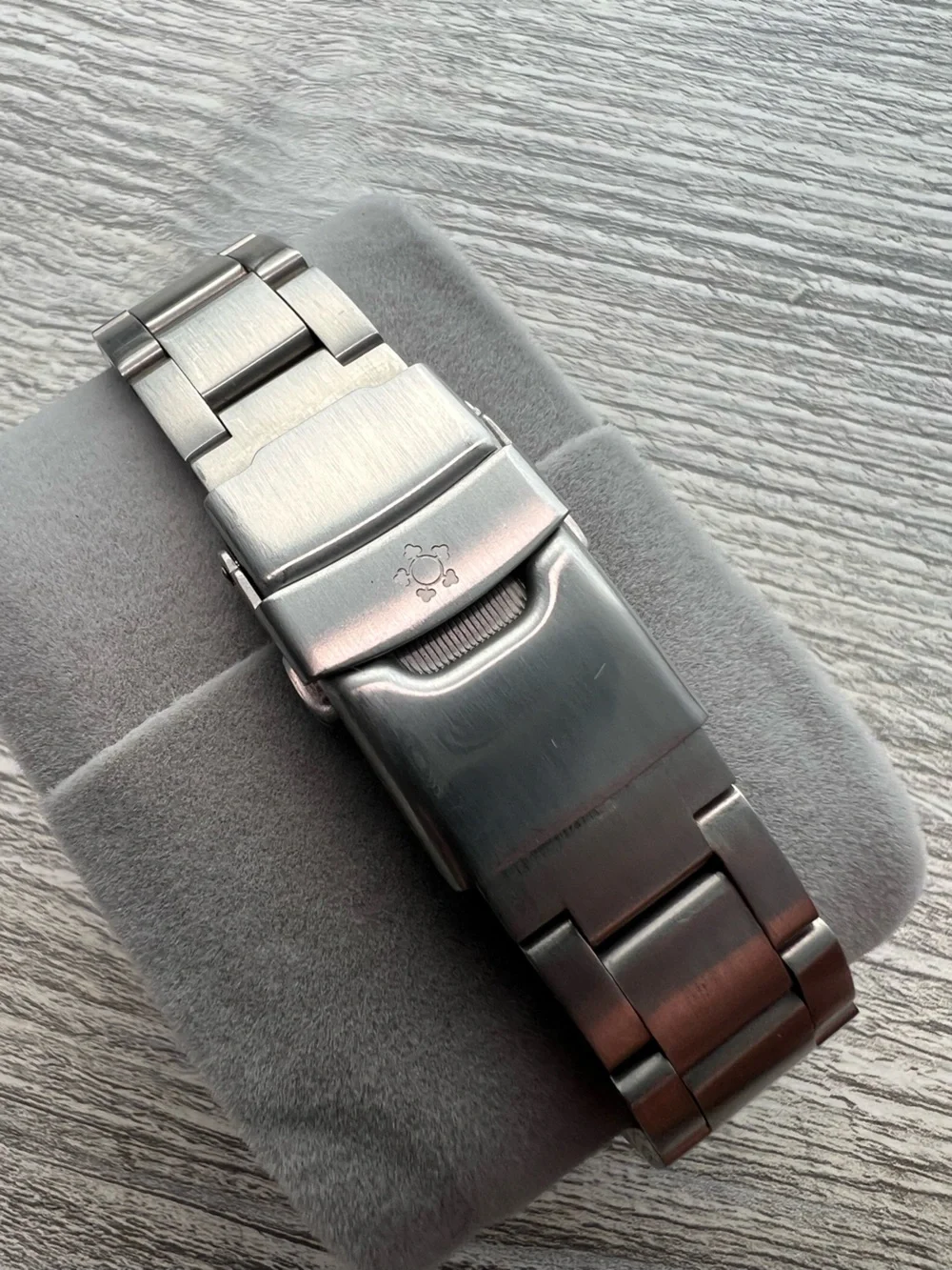 Cortebert Stainless Steel Dive Watch with Green Bezel